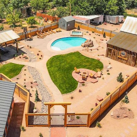 Timber & Tin F 2Bed 2Bath W Pool & Rooftop Deck Канаб Экстерьер фото