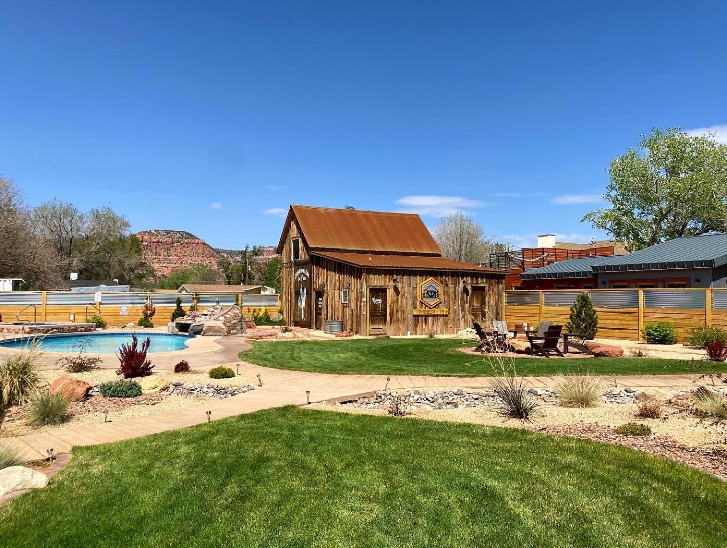 Timber & Tin F 2Bed 2Bath W Pool & Rooftop Deck Канаб Экстерьер фото